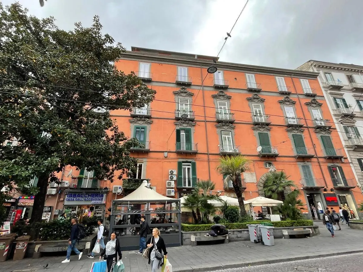 Apartment Suite Della Porta Naples Italy