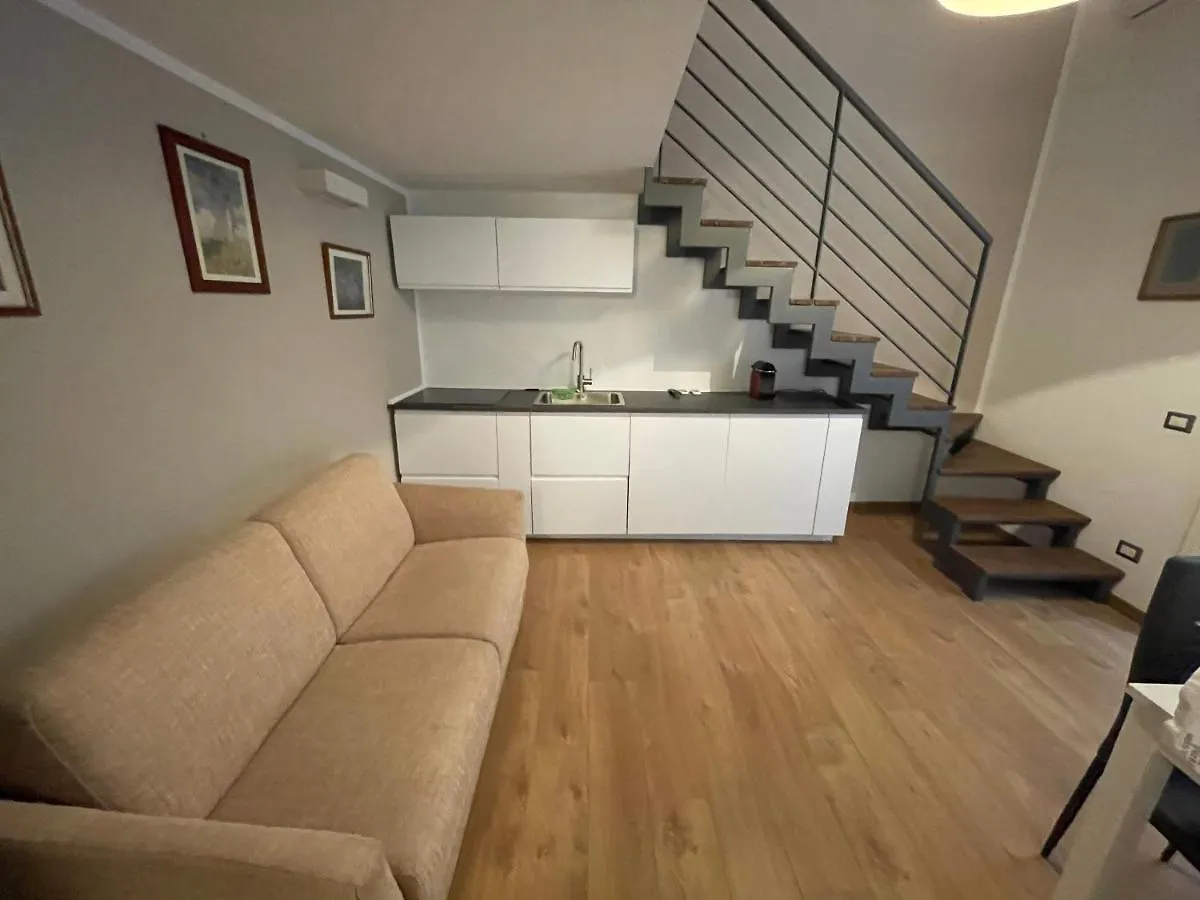 Apartment Suite Della Porta Naples