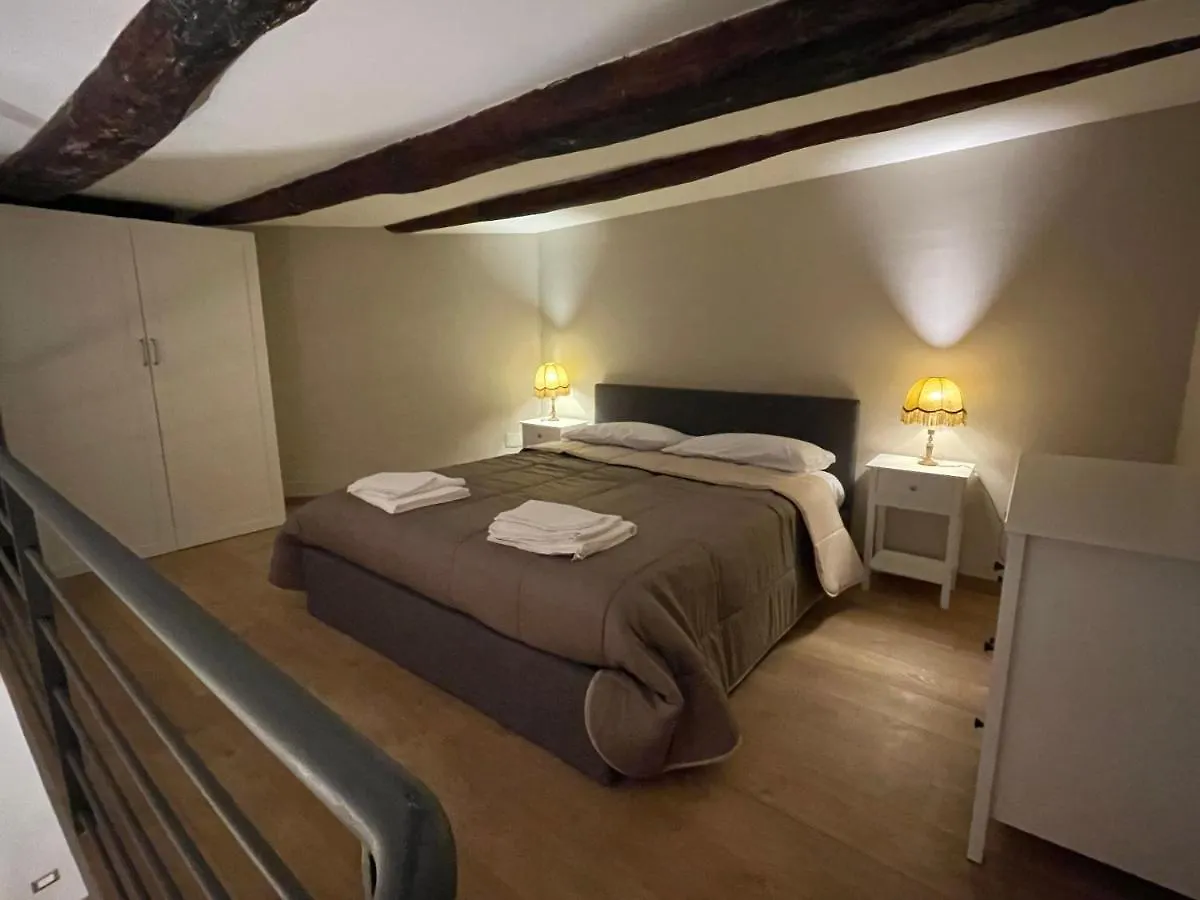 Suite Della Porta Naples Apartment