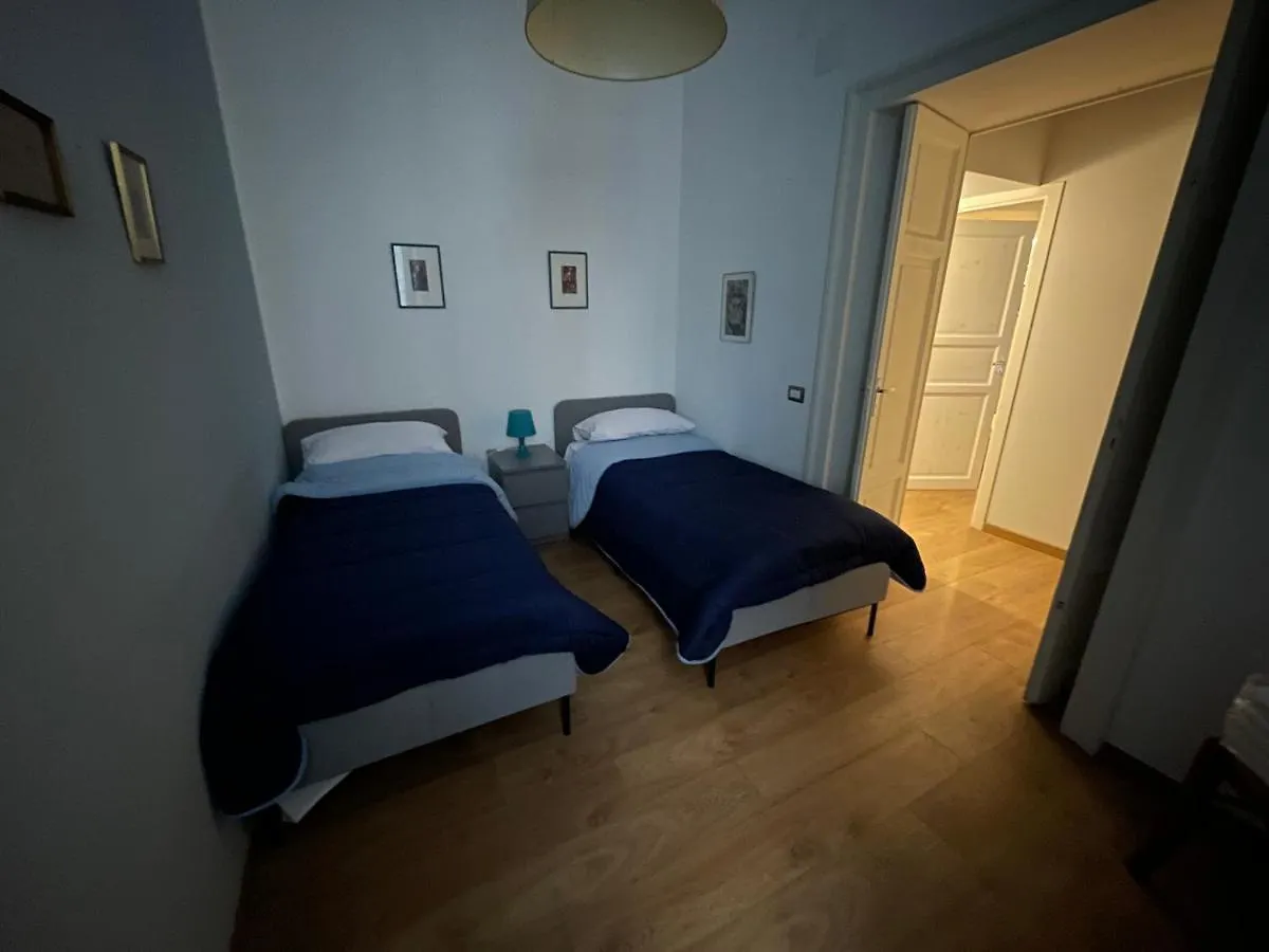 Suite Della Porta Naples Apartment